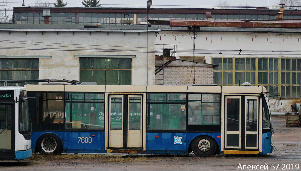 Орёл, Тролза-6206.00 «Мегаполис» № (7609)