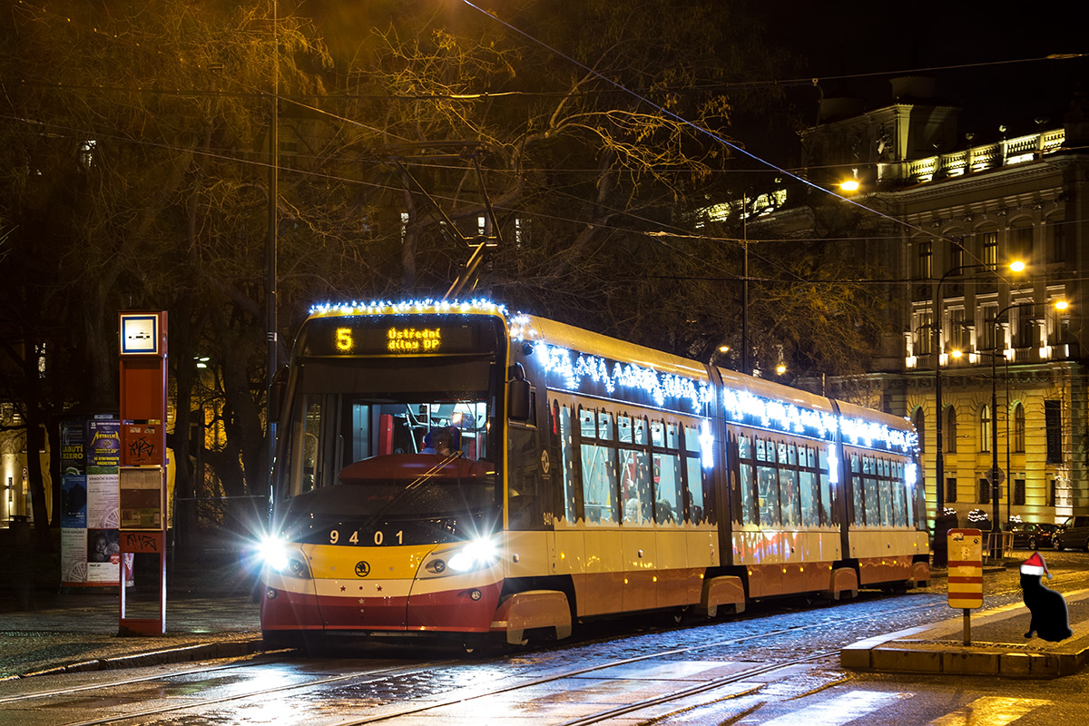Prague, Škoda 15T6 ForCity Alfa Praha № 9401; Prague — Christmas tram