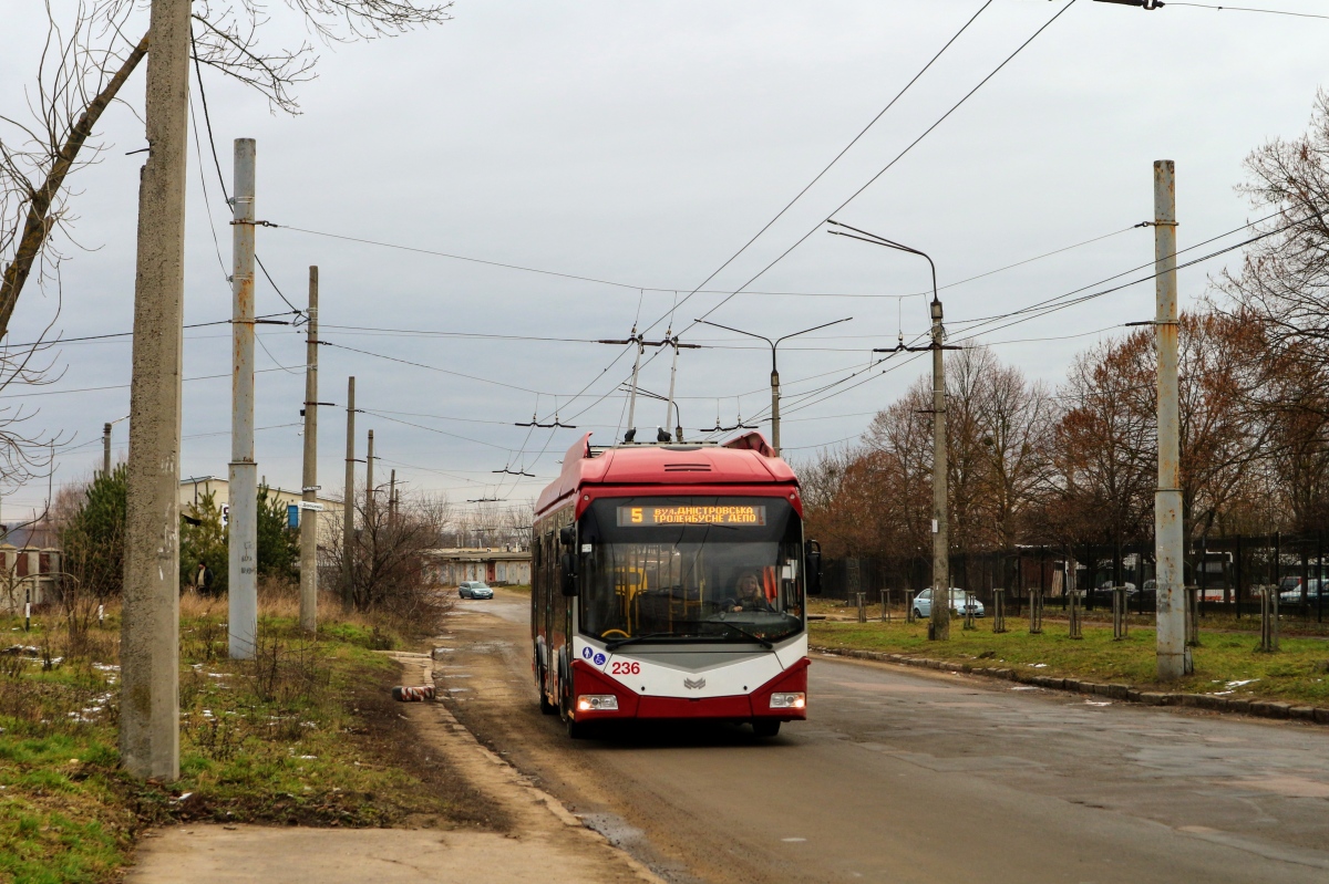 Ивано-Франковск, БКМ 321 № 236