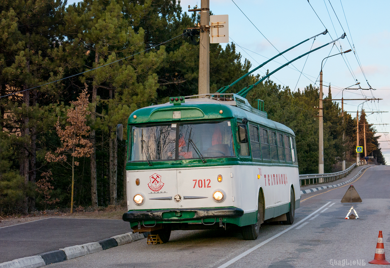 Крымский троллейбус, Škoda 9TrH27 № 7012