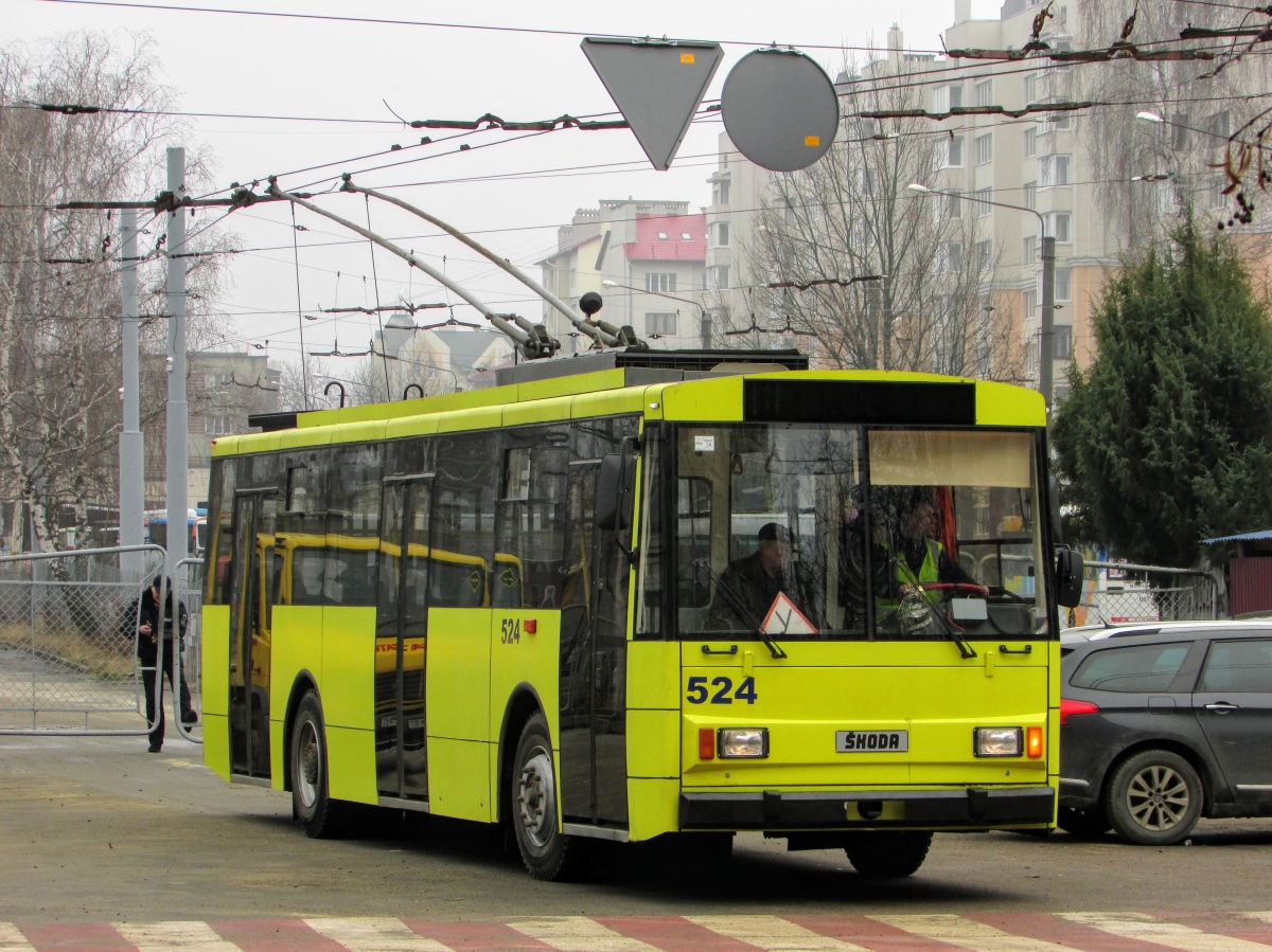 Lviv, Škoda 14Tr02/6 № 524