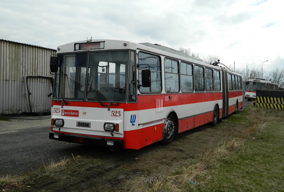 Усці-над-Лабем, Škoda 15Tr02/6 № 523