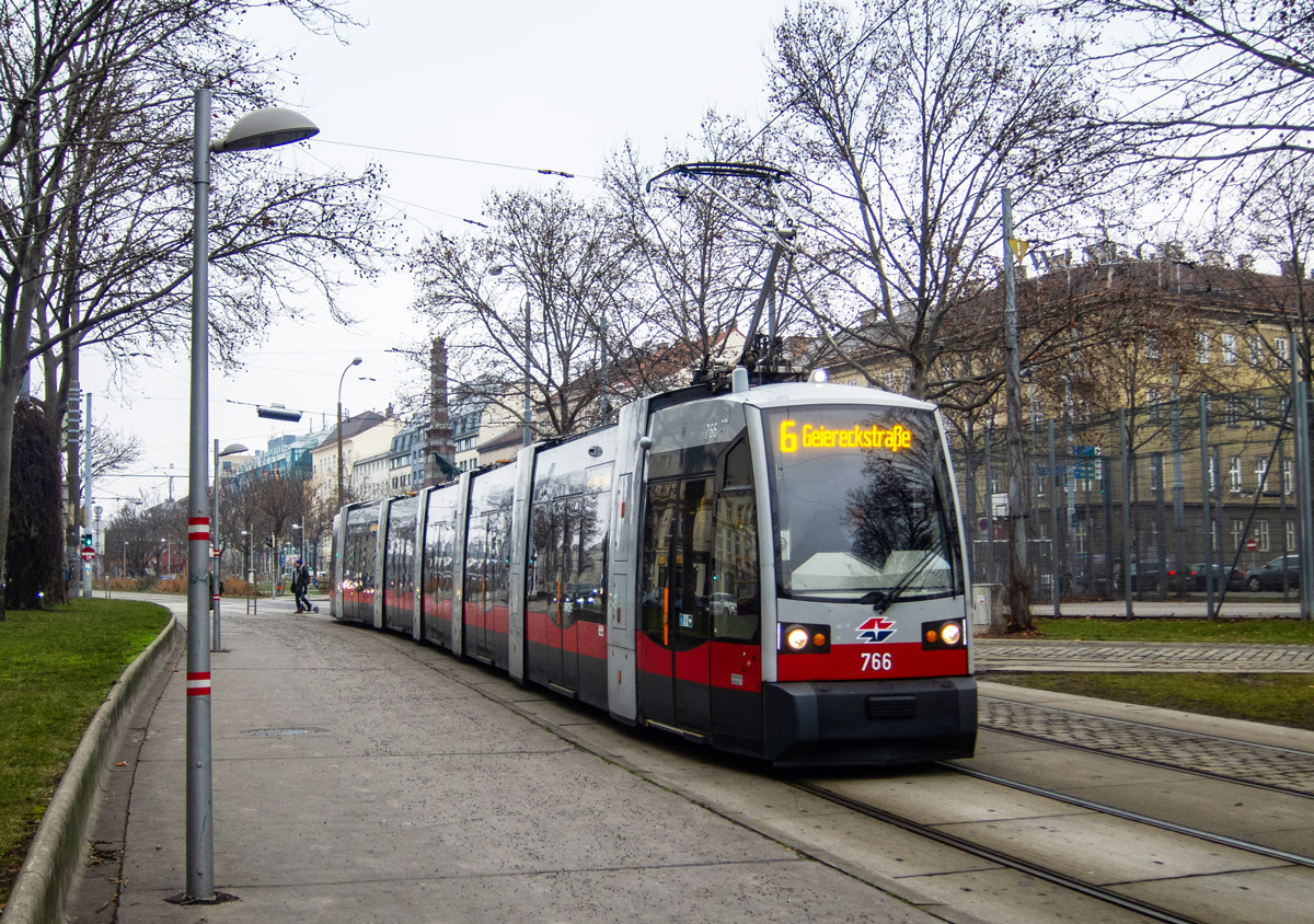 Vienna, Siemens ULF-B1 № 766