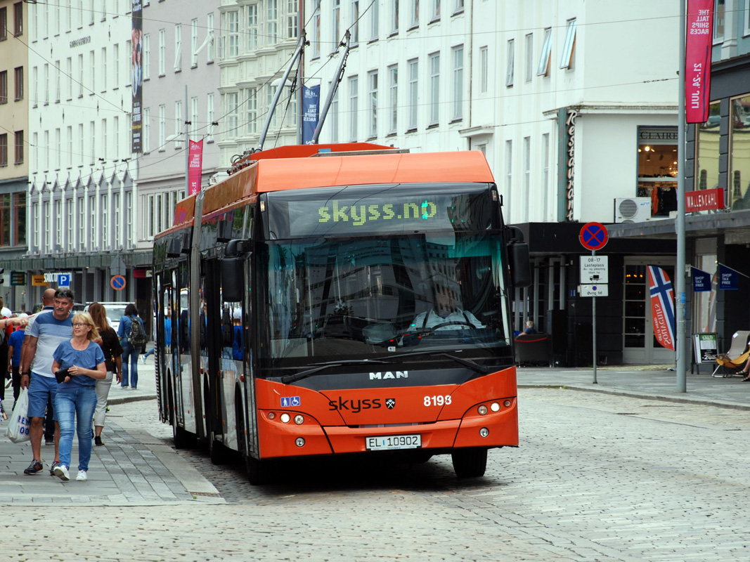 Берген, Neoplan N6321 № 8198