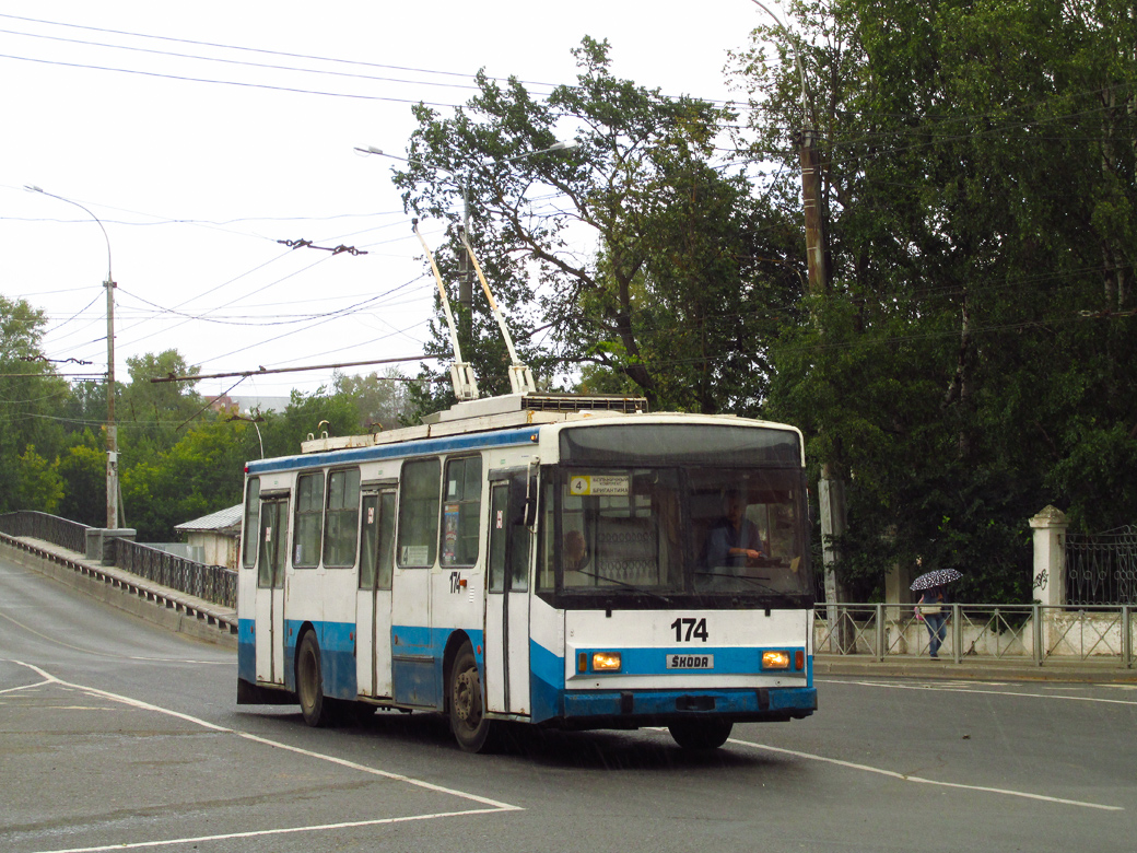 Вологда, Škoda 14TrM (ВМЗ) № 174