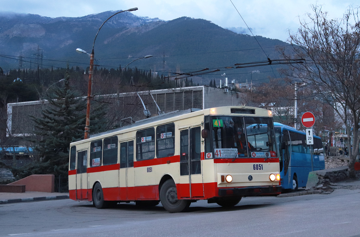 Крымский троллейбус, Škoda 14Tr02/6 № 6051
