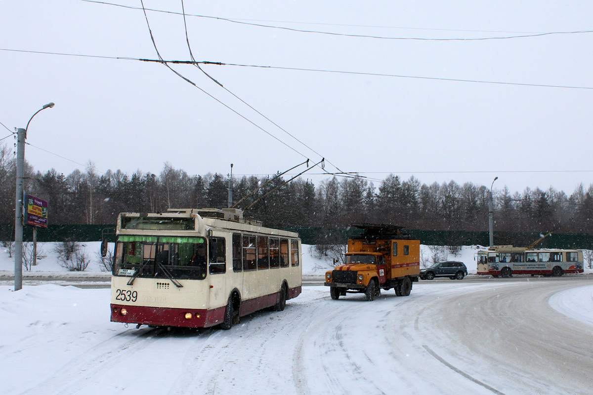 Tscheljabinsk — End stations and rings; Tscheljabinsk — Miscellaneous photos