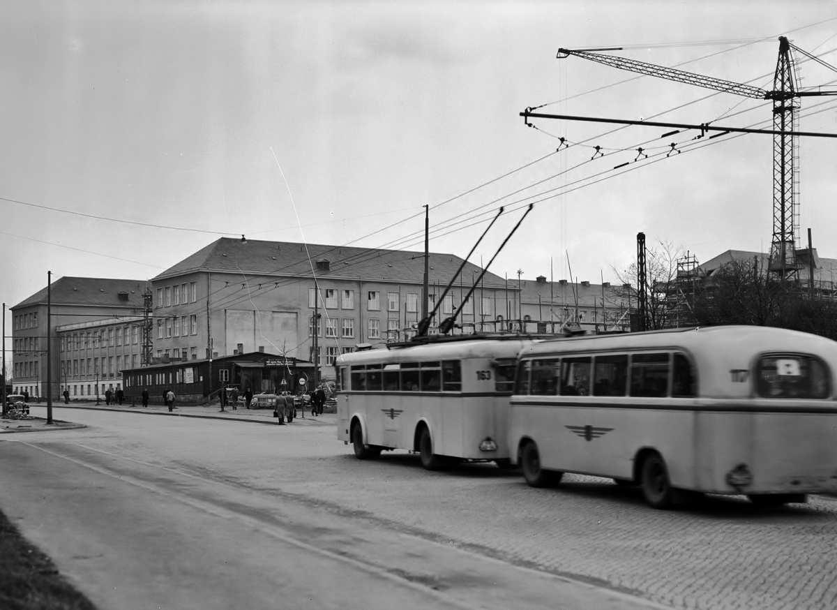Дрезден, LOWA W700 № 117; Дрезден — Старые фотографии (троллейбус)