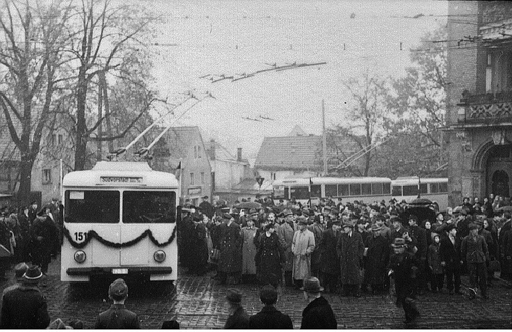 Дрезден, Henschel/Schumann/Ansaldo AU292 № 151; Дрезден — Открытие троллейбусной системы Дрездена (08.11.1947)