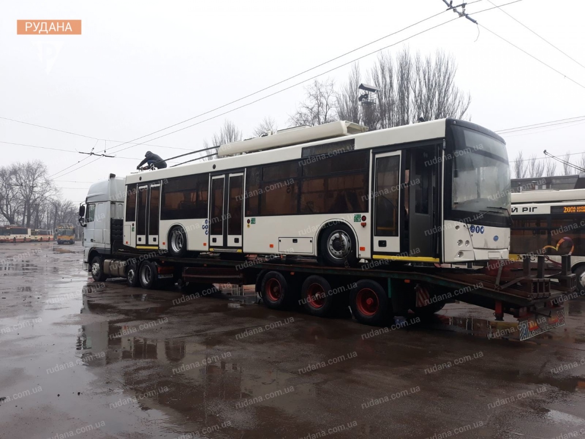 克里維里赫, Dnipro T203 # 0005; 克里維里赫 — New Trolleybuses
