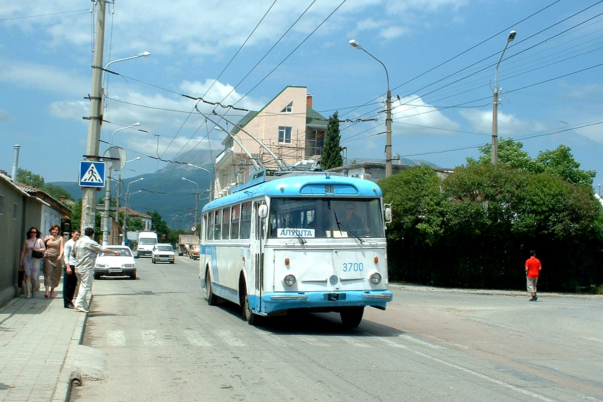 Крымский троллейбус, Škoda 9TrH27 № 3700