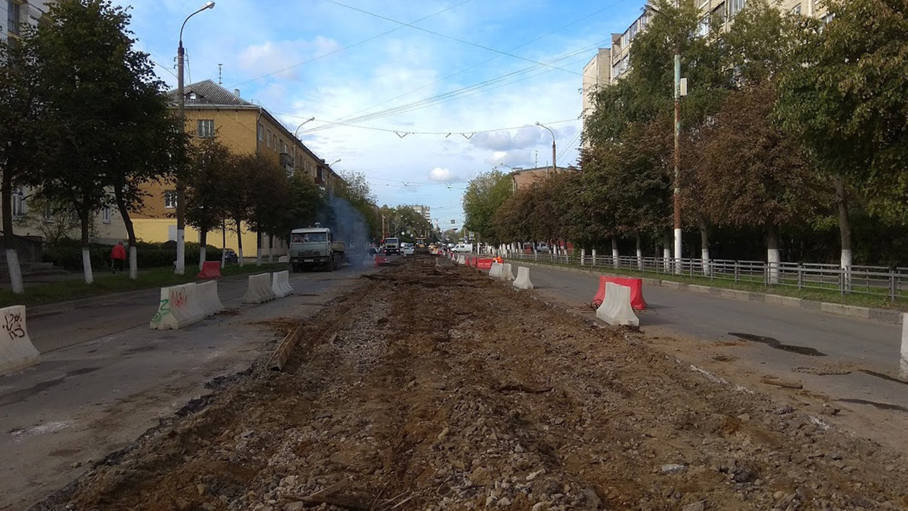 Tver — Dismantling of tram tracks