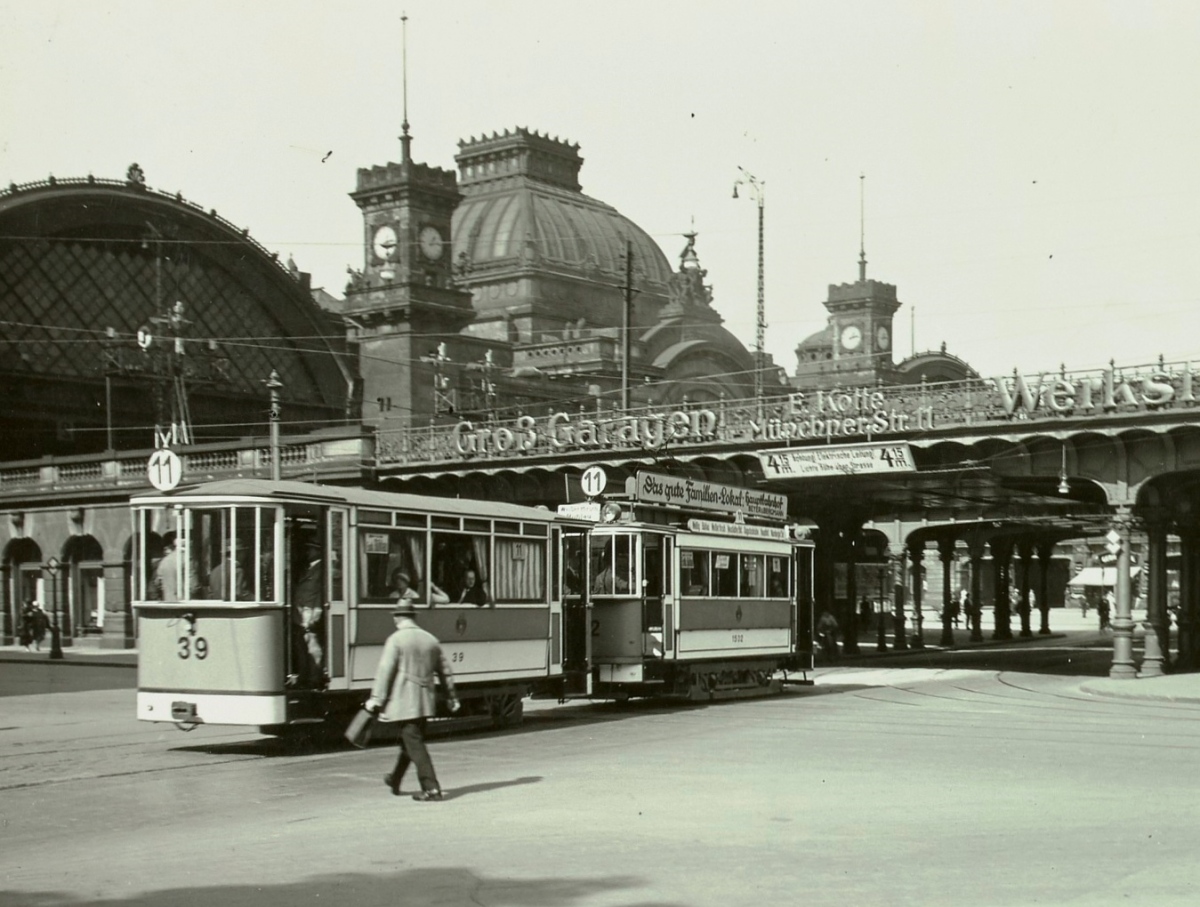 Дрезден, Двухосный прицепной Dresden № 39; Дрезден, Двухосный моторный Gläser № 1522; Дрезден — Старые фотографии (трамвай)