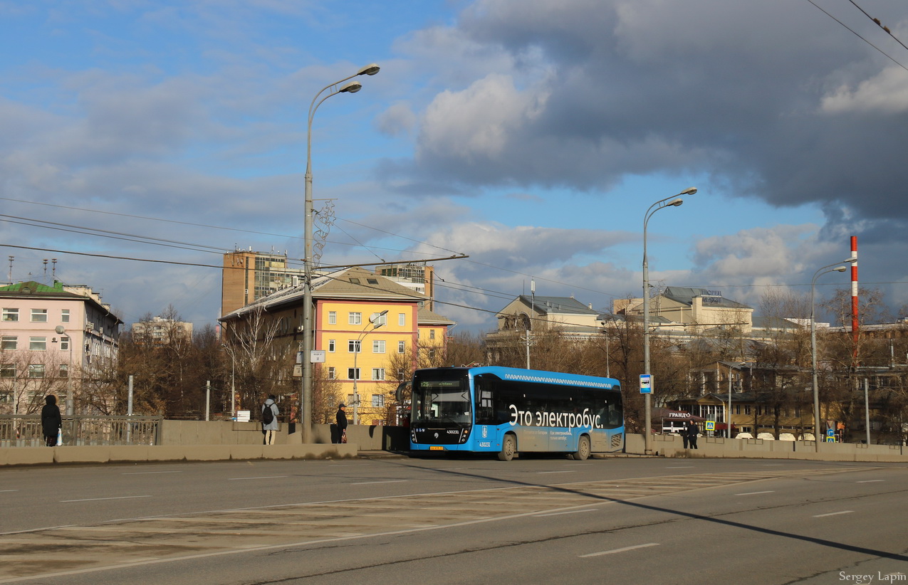 Москва, КАМАЗ-6282 № 430231