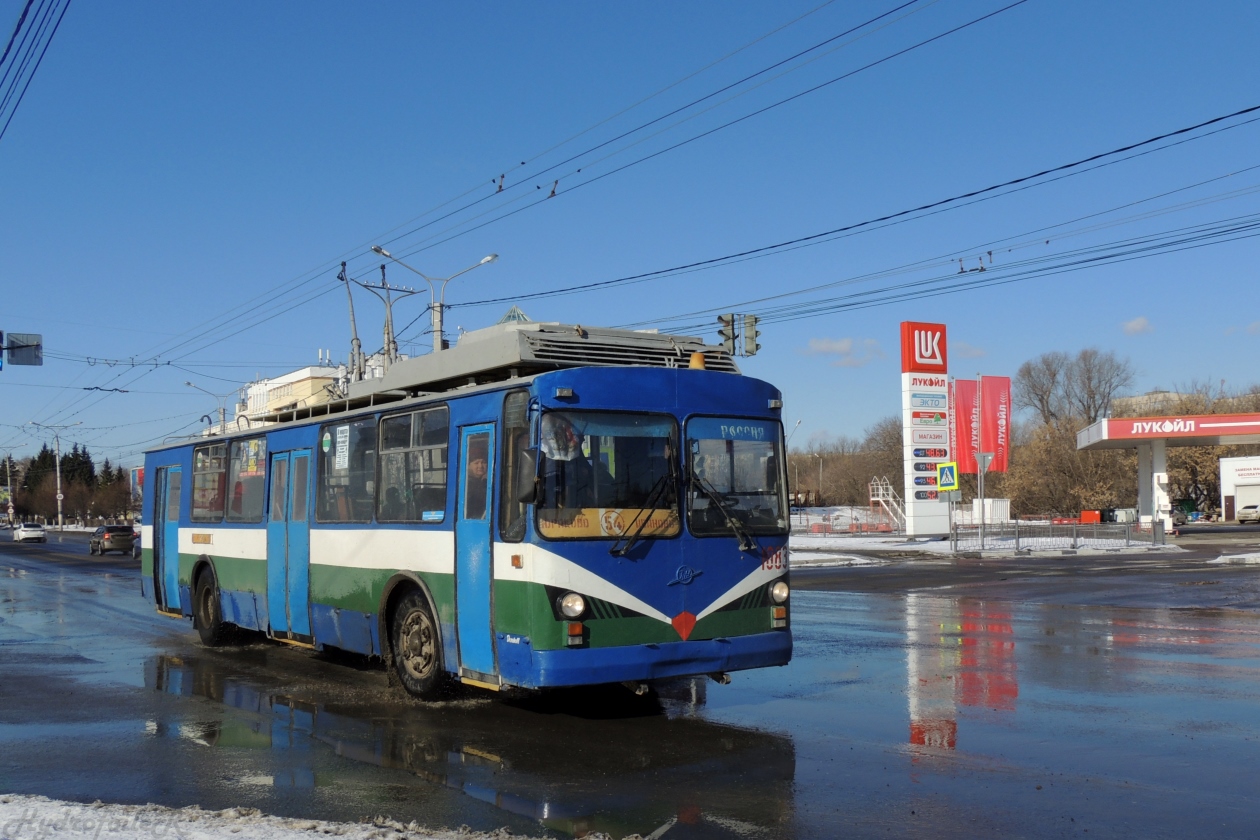 Новочебоксарск, ВЗТМ-5284.02 № 1083