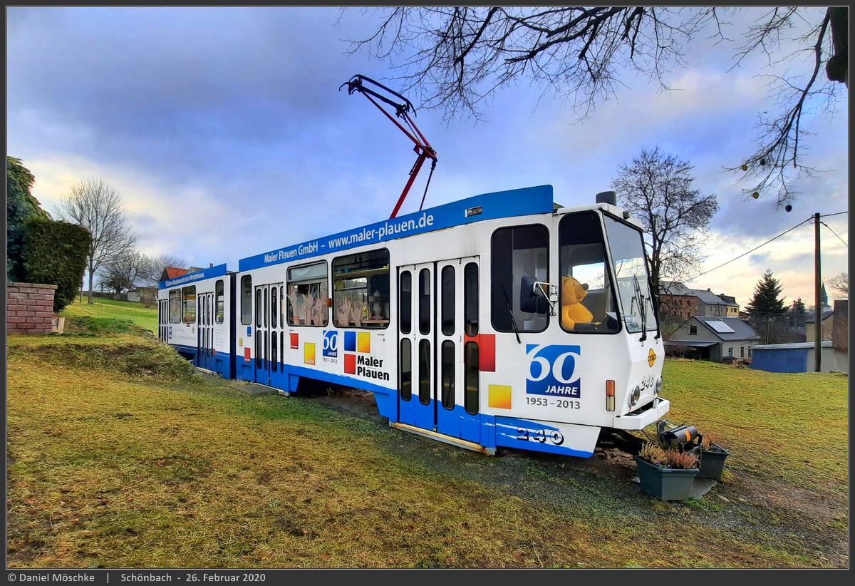 Плауэн, Tatra KT4DMC № 240; Грайц — Plauen tram 240 in "Villageclub"