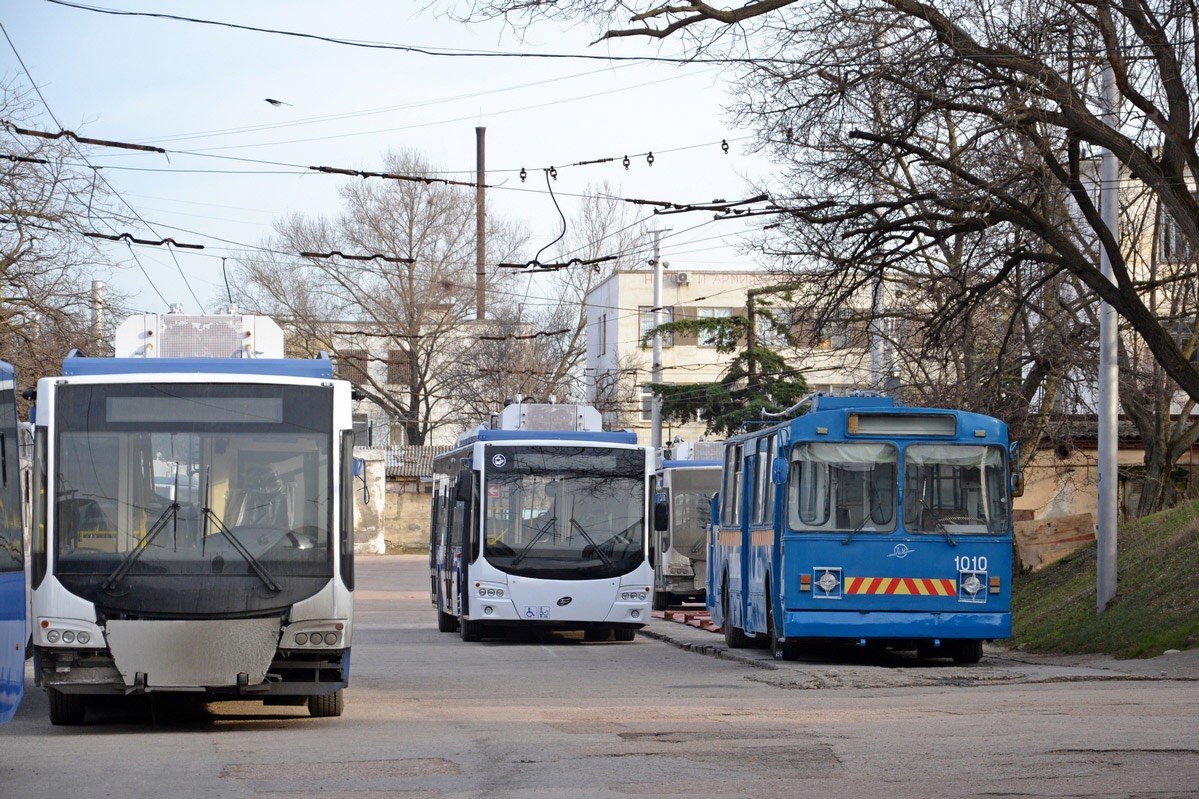 Севастополь, ЗиУ-682В-012 [В0А] № 1010; Севастополь — Новые троллейбусы