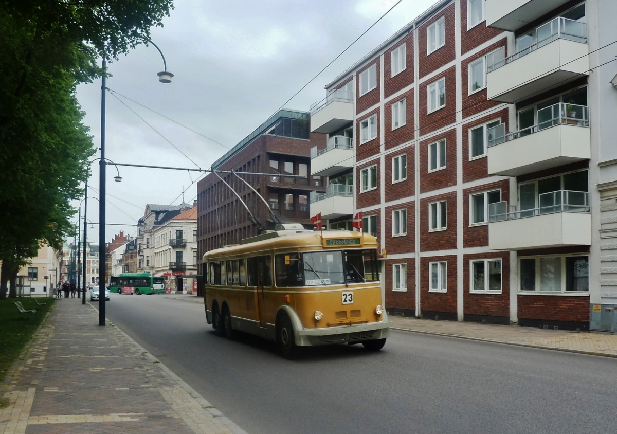 Скйолденсхолм, Leyland № 101; Ландскруна — Троллейбусный уикенд «Trådbusshelg» (14./15.05.2011); Ландскруна — Троллейбусы из других городов