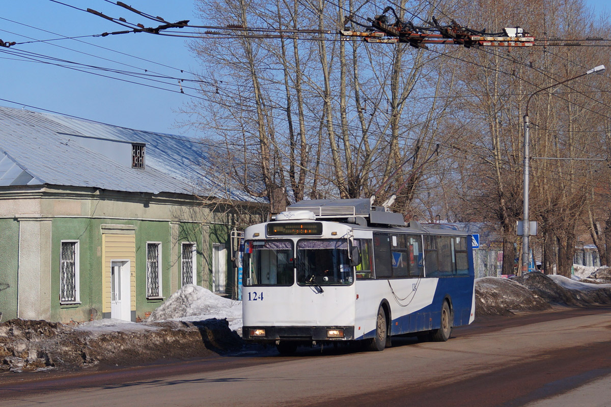 Rubtsovsk, ST-682G № 124