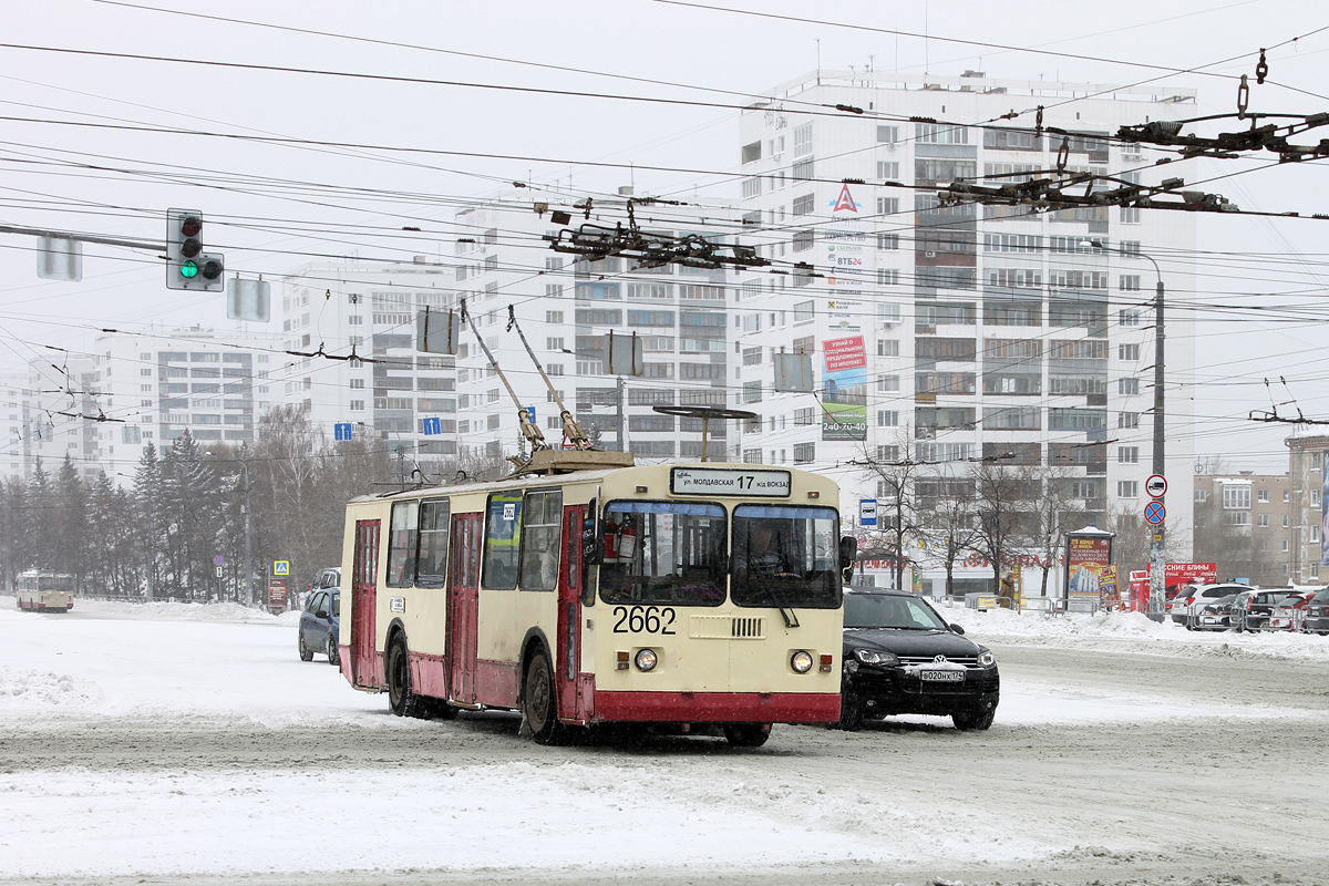Челябинск, ЗиУ-682Г-012 [Г0А] № 2662; Челябинск — Снегопад 25 апреля 2014 года и устранение его последствий