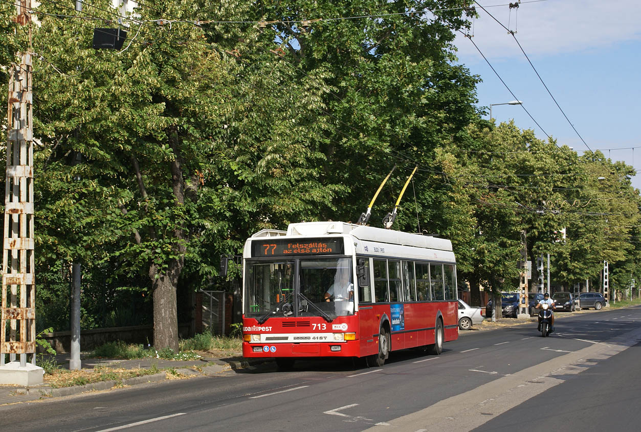 Будапешт, Ikarus 412.81 № 713