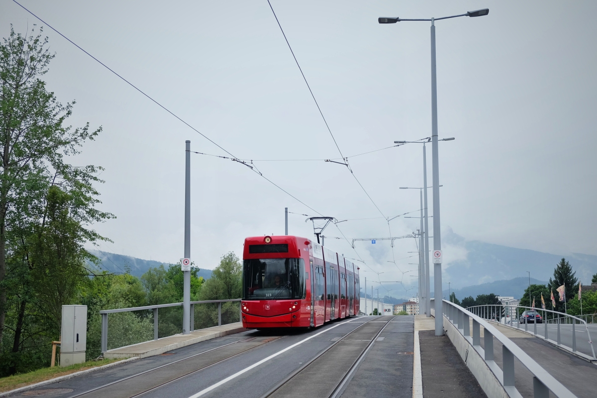 Innsbruck, Bombardier Flexity Outlook N°. 323