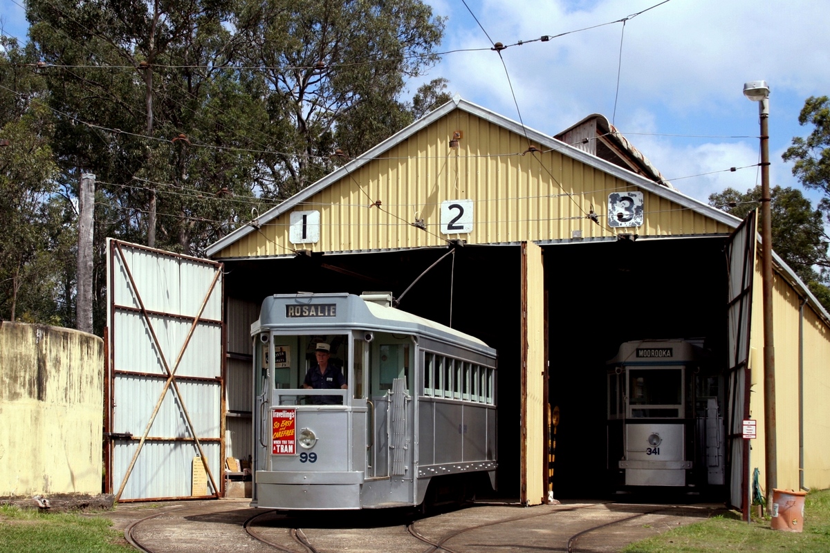 Brisbane, 2-axle motor car № 99