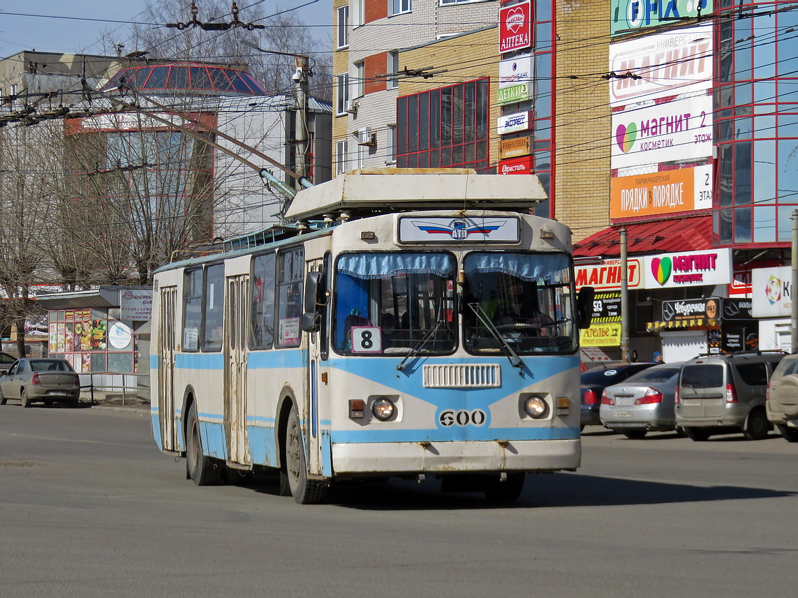 Киров, ЗиУ-682 КР Иваново № 600