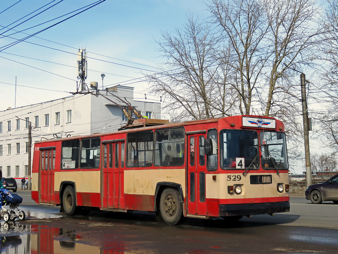 Kirov, ZiU-682G [G00] N°. 529