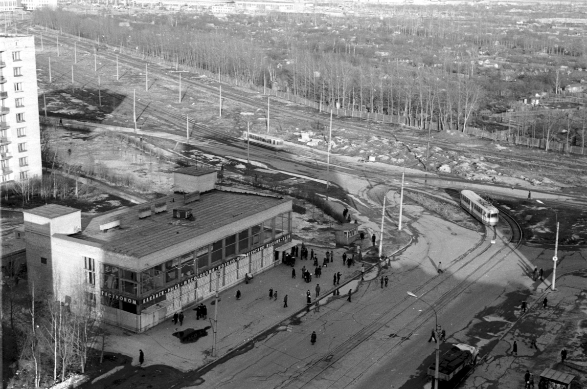 Saint-Pétersbourg — Historic Photos of Tramway Infrastructure; Saint-Pétersbourg — Historic tramway photos
