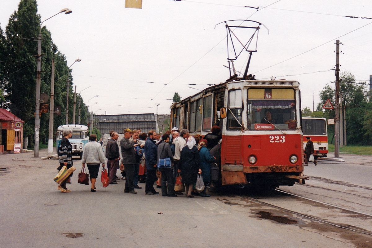 Макеевка, 71-605 (КТМ-5М3) № 223; Макеевка — Фотографии Алекса Краковски — 21.05.1998
