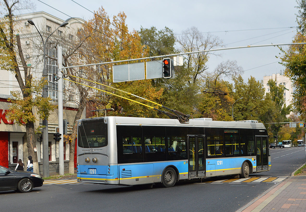 Алматы, YoungMan JNP6120GDZ (Neoplan Kazakhstan) № 1201