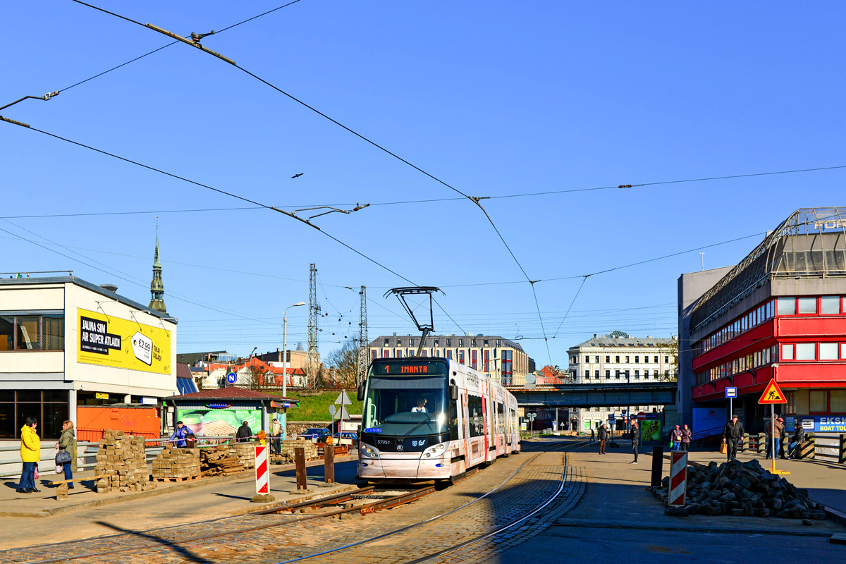Рига, Škoda 15T ForCity Alfa Riga № 57051; Рига — Трамвайные линии и инфраструктура