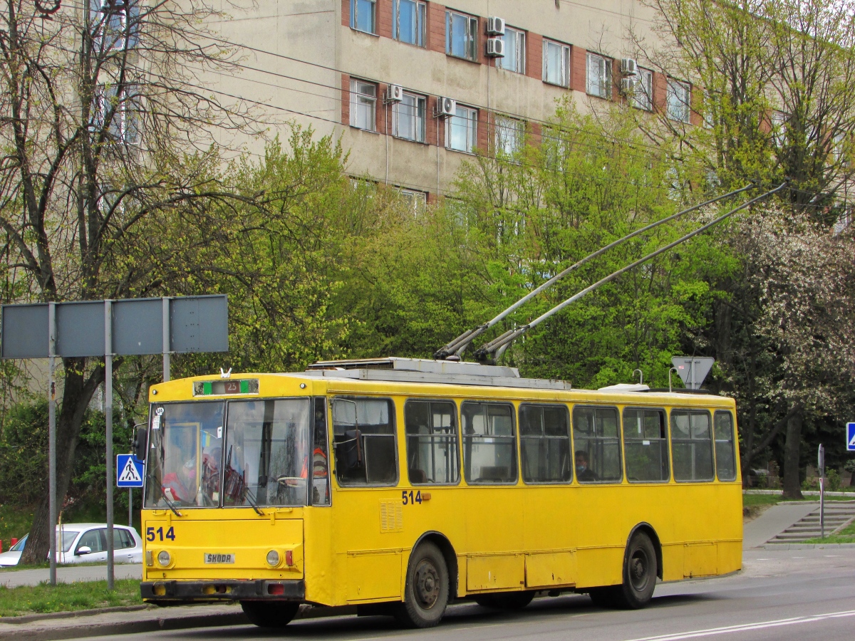 Львов, Škoda 14Tr02/6 № 514