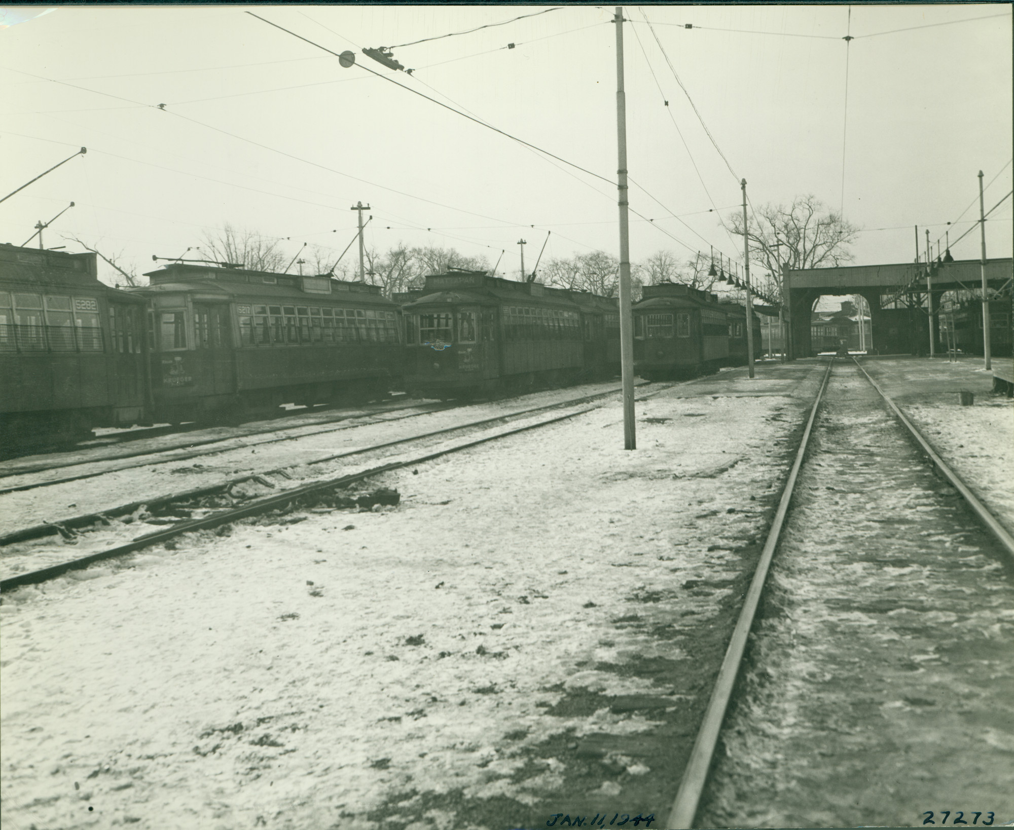 Бостон, Laconia Boston Type 4 № 5217; Бостон, Osgood Bradley Boston Type 4A № 5265; Бостон — Ashmont–Mattapan High-Speed Line; Бостон — Старые фотографии — Трамвай