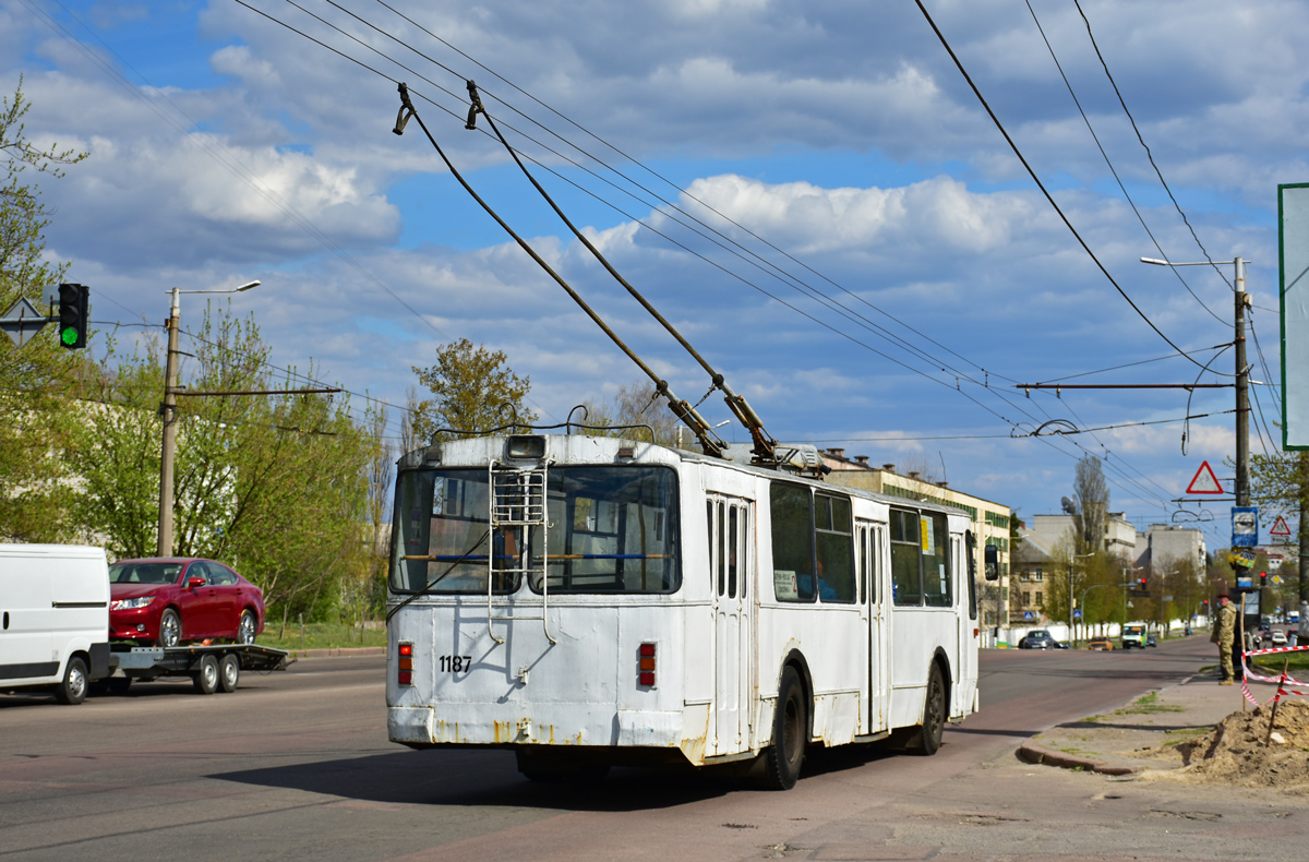 Житомир, ЗиУ-682В № 1187; Житомир — Транспорт Житомира в режиме карантина