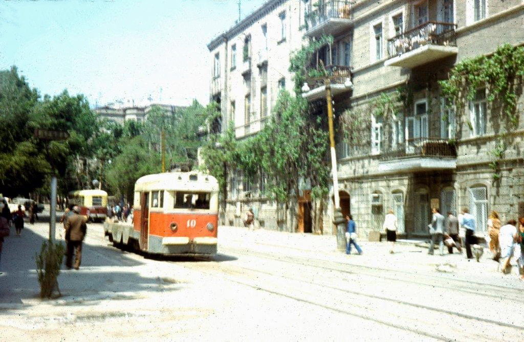 Baku, MTV-82 č. 10; Baku — Old Photos (tramway)