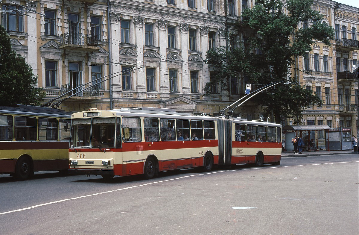 Киев, Škoda 15Tr03/6 № 486