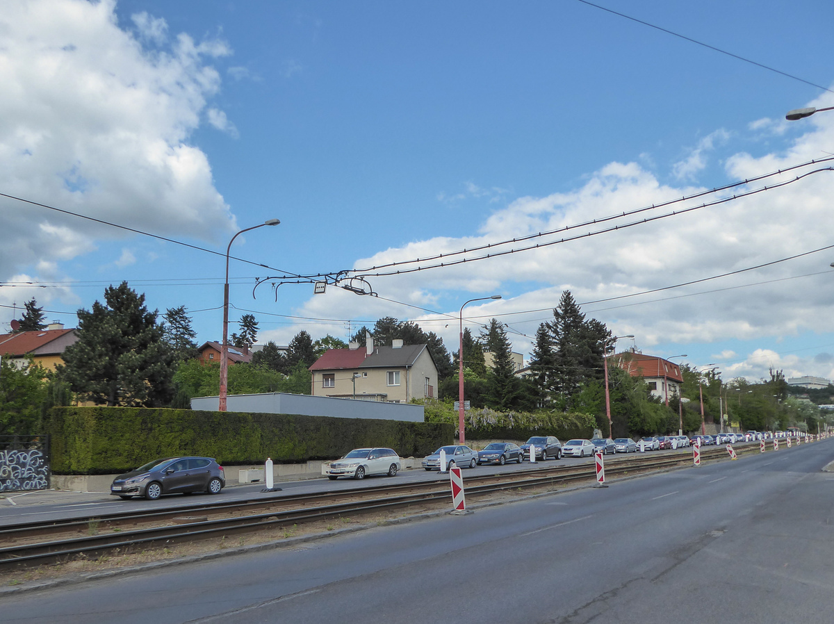 Братислава — Модернизация Карловесской линии; Братислава — Трамвайные линии и инфраструктура
