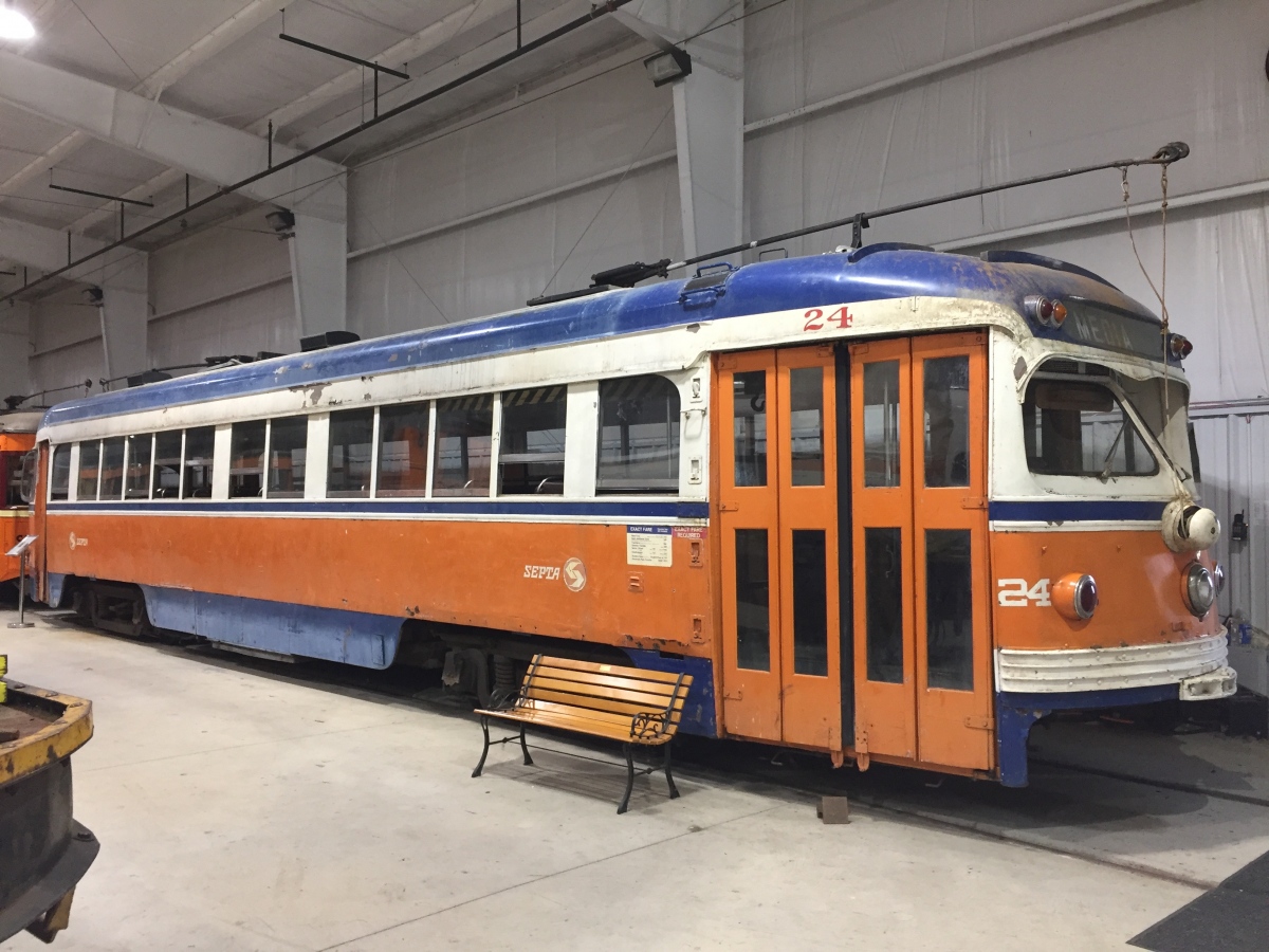 Washington, PA, St. Louis 4-axle motor car # 24