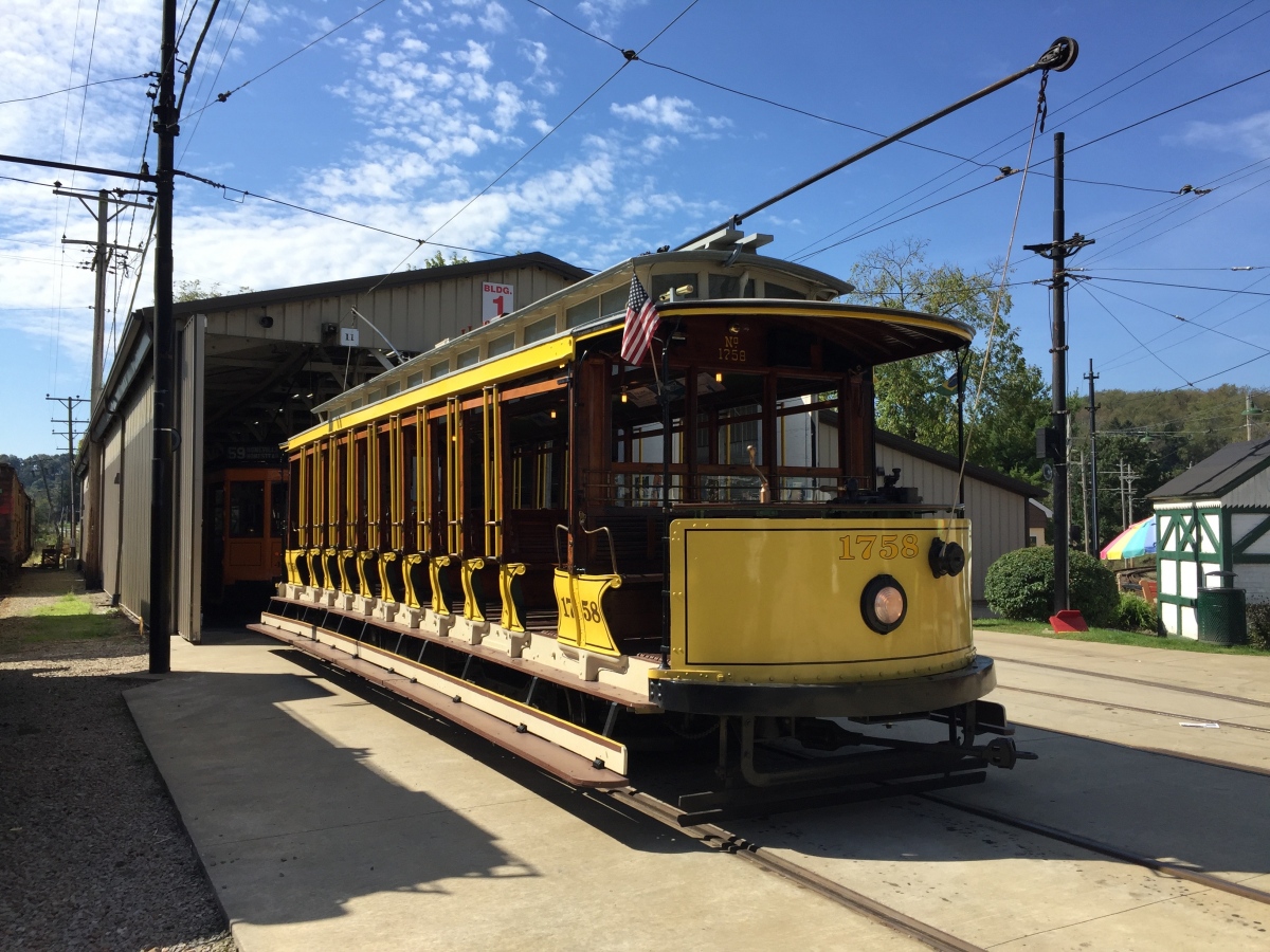 Washington, PA, 4-axle motor car № 1758