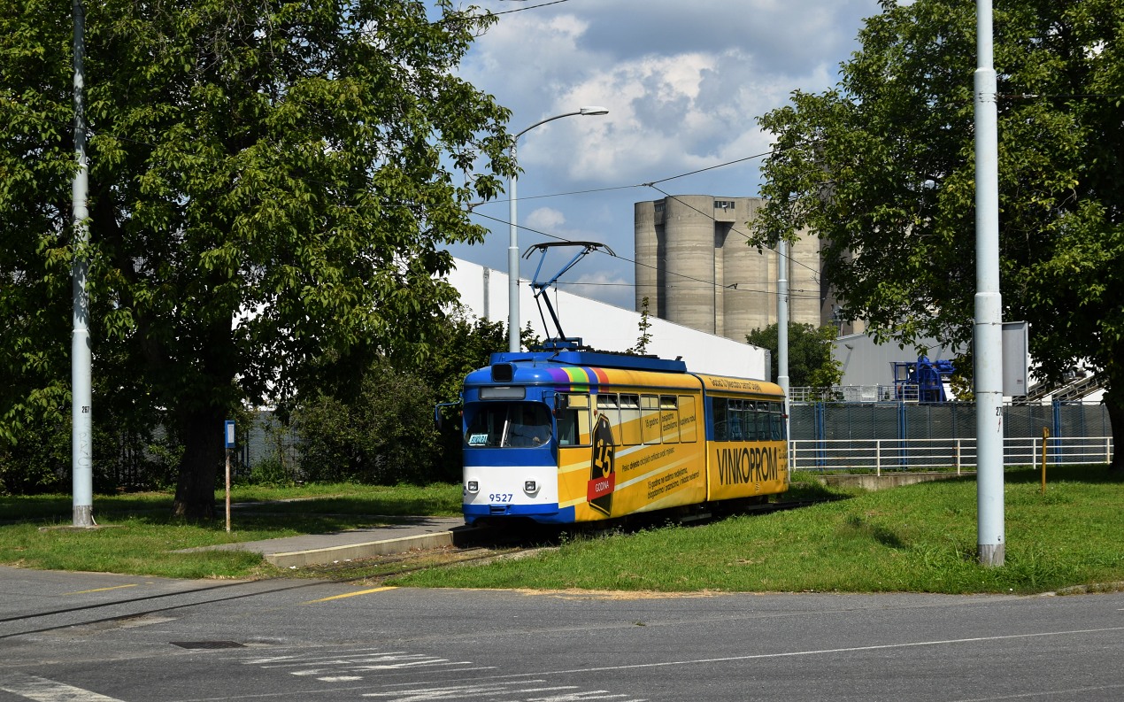 Osijek, Duewag GT6 č. 9527