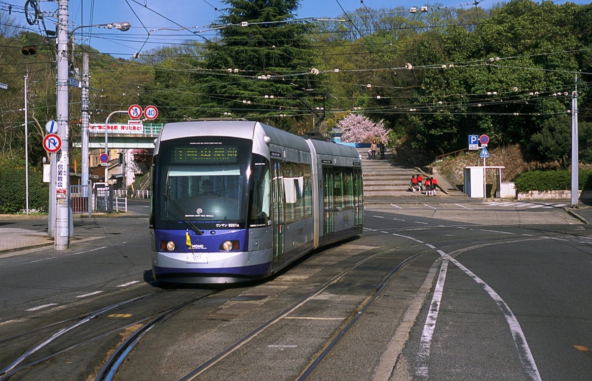 Окаяма, Niigata Transys № 9201; Окаяма — Трамвайные линии и инфраструктура