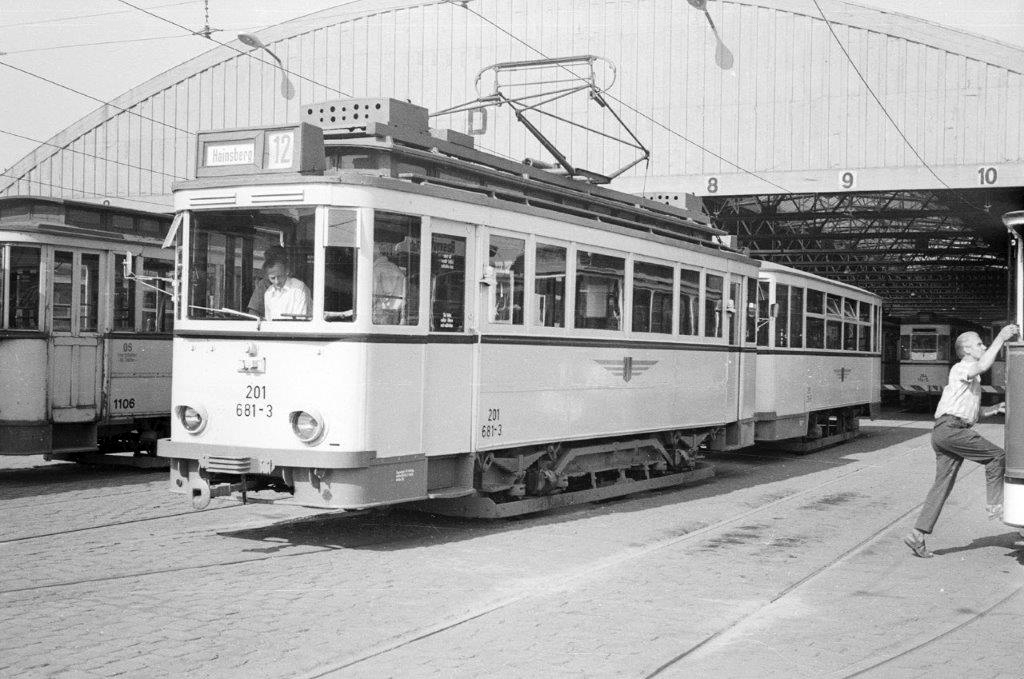 Дрезден, Двухосный моторный WUMAG № 201 681-3; Дрезден — Старые фотографии (трамвай)