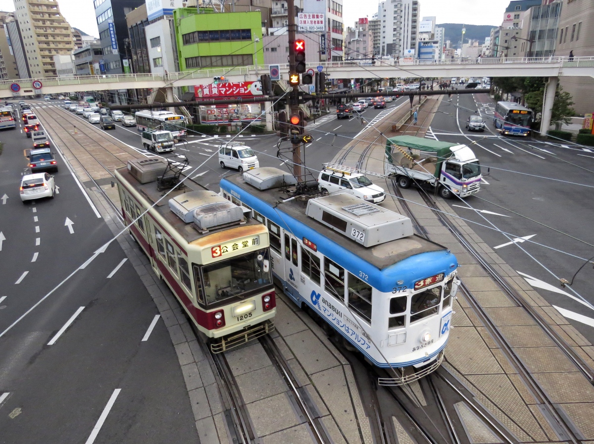 Нагасаки, Alna Kōki № 1205; Нагасаки, Nippon Sharyō № 372; Нагасаки — Трамвайные линии и инфраструктура