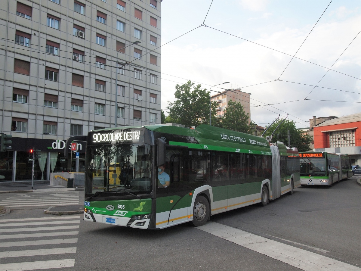 Milano, Solaris Trollino IV 18 Kiepe — 805