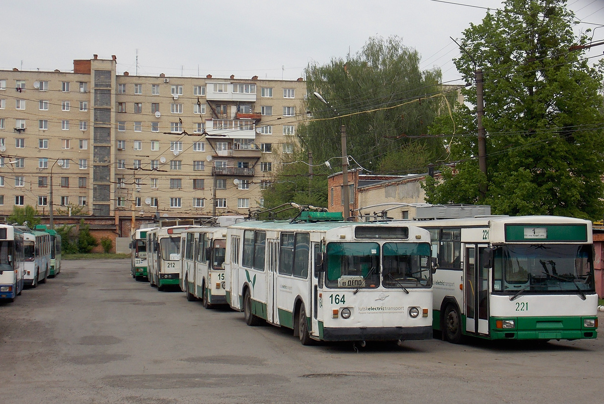 Луцк, ЗиУ-682В-012 [В0А] № 164; Луцк — Троллейбусное депо
