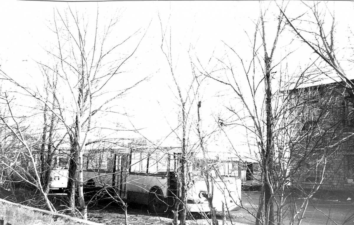 Караганда, ЗиУ-682Б № 44; Караганда — Старые фотографии (до 2000 г.); Караганда — Троллейбусный парк