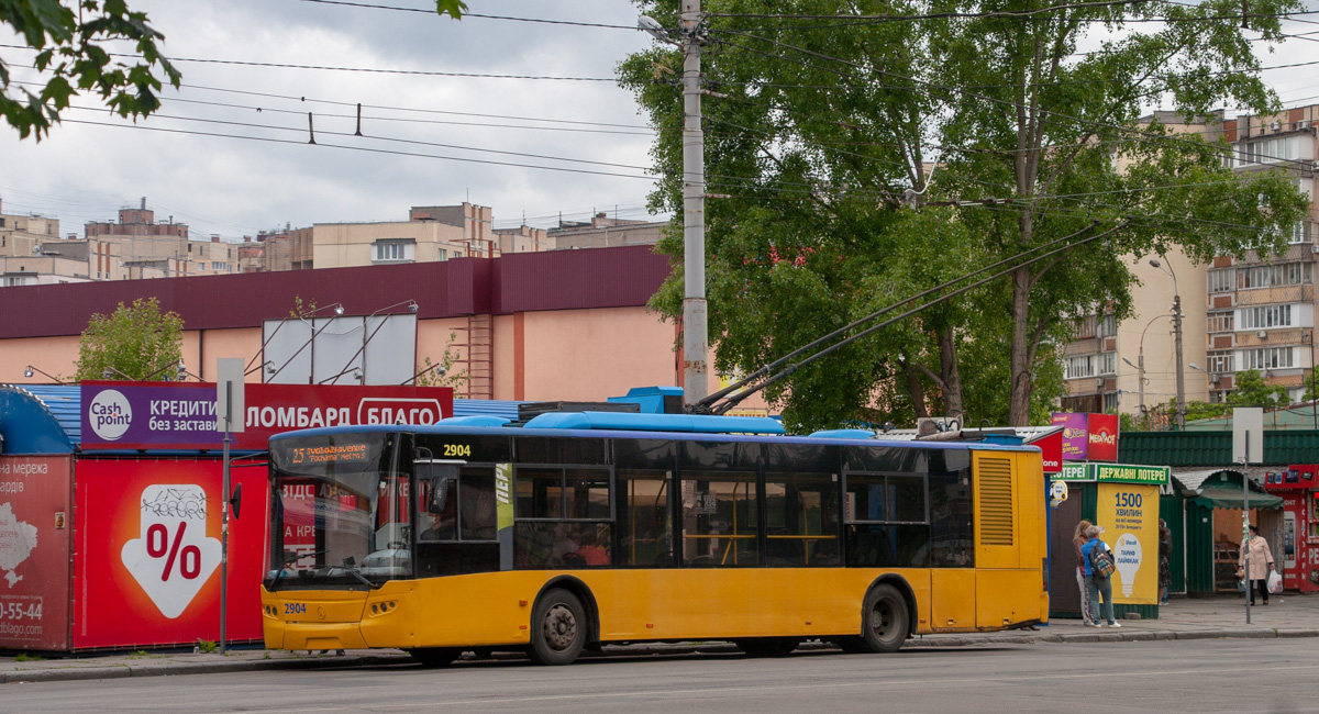 Kiev, LAZ E183D1 nr. 2904