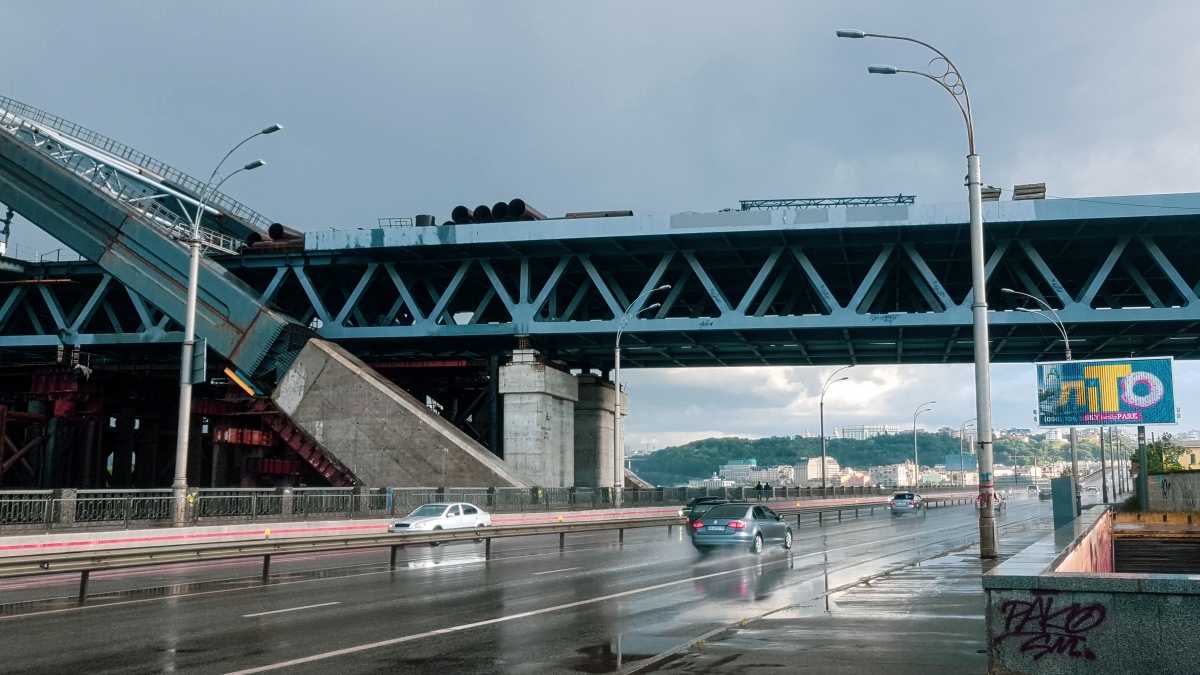 Киев — Строительство Подольско-Воскресенского мостового перехода
